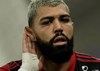 Gabigol provoca adversários após conquistar mais um título pelo Flamengo: ‘Somos o melhor time do Brasil’