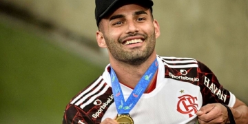 Rogério Ceni anuncia retorno de Thiago Maia como provável substituto para a saída de Gerson