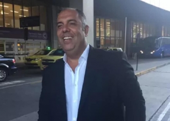 Marcos Braz é flagrado almoçando com staff de jogador do Chelsea e levanta rumores de negociação com o Flamengo
