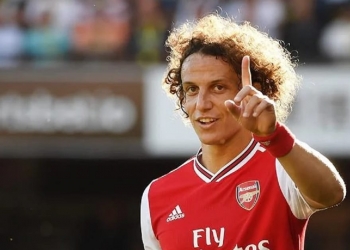 Reforço no Mengão? David Luiz posta foto no Rio de Janeiro e manda recado: ‘Alô, torcida do Flamengo, aquele abraço’