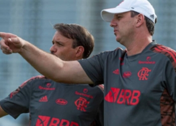 Negócio fechado! Flamengo anuncia contratação de atacante como reforço para a temporada de 2021