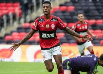Apesar dos desfalques, Flamengo derrota o América-MG e mantém 100% de aproveitamento no Brasileirão