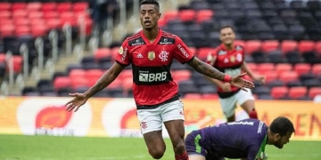 Apesar dos desfalques, Flamengo derrota o América-MG e mantém 100% de aproveitamento no Brasileirão