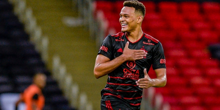 Chega ao fim a novela entre Flamengo e Genk (Bélgica) pela venda do atacante Rodrigo Muniz