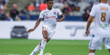 Flamengo sonda ex-São Paulo que atua na França para substituir Gerson