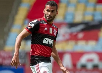 Ele voltou! Thiago Maia se recupera em tempo recorde e deve entrar em campo contra o Fortaleza nesta quarta-feira (23)