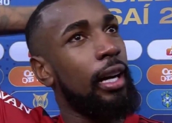 Gerson desaba em lágrimas em jogo de despedida e fala sobre retorno ao Flamengo no futuro: ‘Espero voltar’