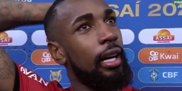 Gerson desaba em lágrimas em jogo de despedida e fala sobre retorno ao Flamengo no futuro: ‘Espero voltar’