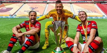 Três medalhões titulares na conquista da Libertadores pelo Flamengo ficam livres para assinar pré-contrato com outro clube