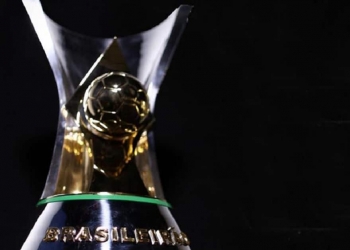 Todos os 40 clubes das Séries A e B entram em acordo pela Liga independente da CBF; dirigente do Flamengo comemora