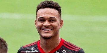 Rodrigo Muniz deve receber salário 60 vezes superior com saída do Flamengo; Emirados Árabes Unidos deve ser o destino