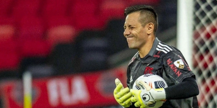 Diego Alves rompe o silêncio e desce a lenha no time do Flamengo após derrota para o Atlético-MG: ‘Eu fico triste’