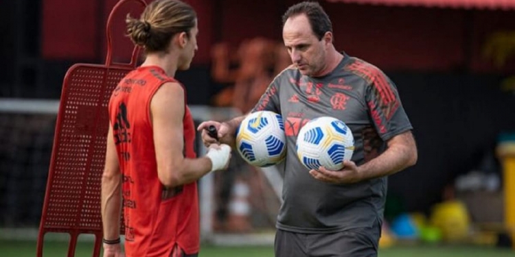 Diretoria do Flamengo toma decisão sobre demissão de Rogério Ceni e define até quando treinador ficará no cargo