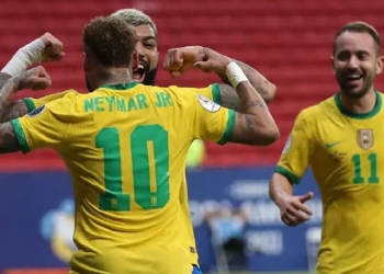 Gabigol e Everton Ribeiro entrarão em campo contra a Chapecoense neste domingo? Possibilidade é estudada pelo Flamengo