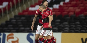 Melhores momentos: sob olhares atentos de Renato Gaúcho e bela jogada de Michael, Flamengo vence a Chapecoense de virada