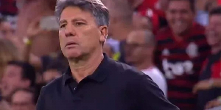 Renato Gaúcho pede a contratação do primeiro reforço após a sua chegada ao Flamengo; viabilidade da transação é divulgada