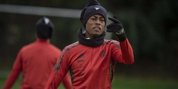 Renato Gaúcho sofre com desfalque de Bruno Henrique para a Libertadores; não há previsão para o retorno aos gramados