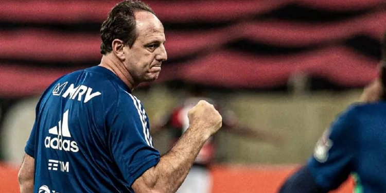 Rogério Ceni faz jogo duro com o Flamengo, não aceita acordo e exige pagamento integral dos R$ 3 milhões em multa rescisória