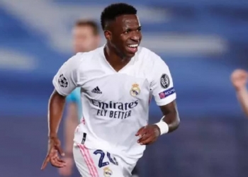 Valores envolvidos na venda de Vinícius Júnior pelo Real Madrid ao Manchester United são divulgados; Flamengo receberá bolada milionária