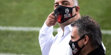 Com gelo no sangue e sem dinheiro, diretores do Flamengo embarcam à Europa para trazerem reforços na bagagem