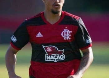 Lateral pode estar de saída do Flamengo após proposta do Red Bull Bragantino pela contratação