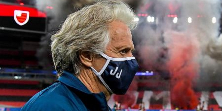 Jorge Jesus pede contratação de jogador que viu de perto durante a sua passagem pelo Flamengo