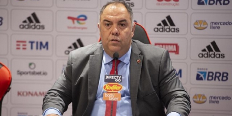 Vai e vem na Gávea: Flamengo encaminha a saída de dois jogadores, mas segue na briga por Kenedy e Thiago Mendes