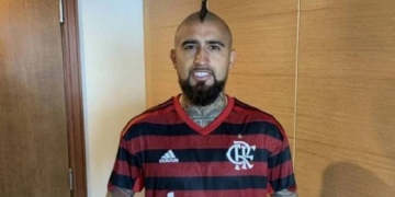 Agora é oficial: Flamengo faz o primeiro contato para contratação de Arturo Vidal, diz imprensa chilena