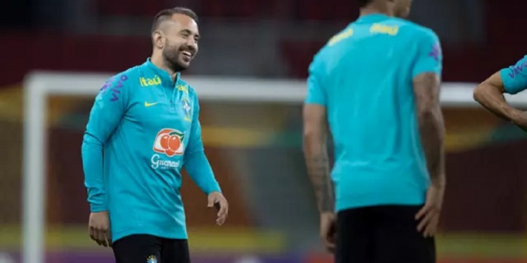 Fifa aumenta número de jogos nas Eliminatórias e situação preocupa o Flamengo com possíveis desfalques