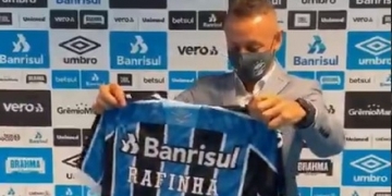 Rafinha vira alvo de memes após sorteio colocar Flamengo e Grêmio em confronto na Copa do Brasil