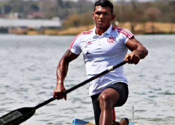 Mais um ouro para o Flamengo: atleta do Rubro-Negro, Isaquias Queiroz sobe ao lugar mais alto do pódio em Tóquio