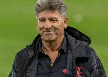Zagueiro do futebol italiano é oferecido ao Flamengo; diretoria aguarda aval do técnico Renato Gaúcho
