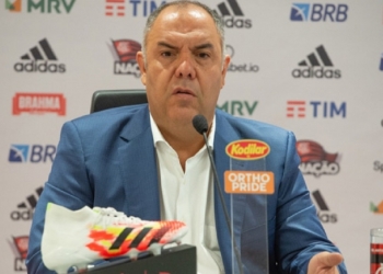 Flamengo não aceitou pagar salário de R$ 1,5 milhão a atacante e deixou caminho livre para rival brasileiro