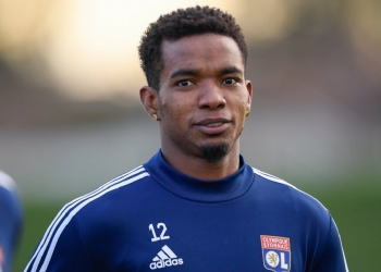 Só falta assinar: Flamengo ‘vira a mesa’ e consegue contratar Thiago Mendes junto ao Lyon