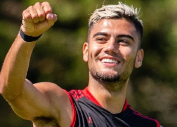 É do Flamengo! Andreas Pereira assina o contrato e deixa o Manchester United para se tornar o novo reforço do Rubro-Negro