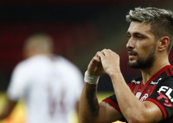 Arrascaeta é especulado no Atlético-MG por influência do empresário após Flamengo não atender exigências para a renovação