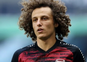 Na surdina, Flamengo abre conversas com empresário de David Luiz pela contratação; valores foram apresentados
