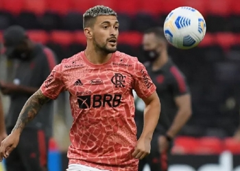 Arrascaeta é vetado do Flamengo às vésperas de decisão pelo Campeonato Brasileiro; motivo é divulgado