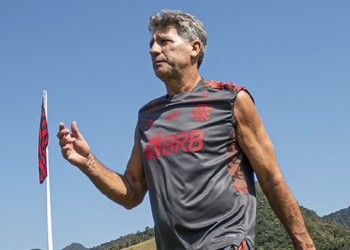 Renato Gaúcho ganha zagueiro como reforço para o setor defensivo do Flamengo