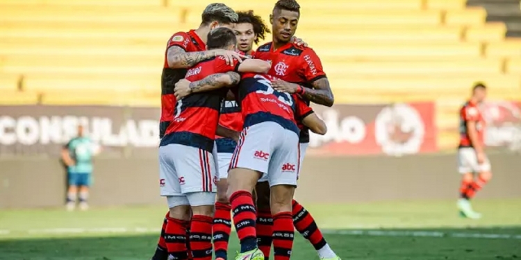 Flamengo precisa de combinação de resultados para chegar ao G4 nesta rodada; meta é encostar nos líderes