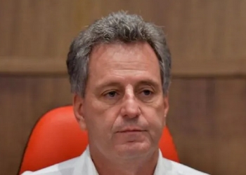 Rodolfo Landim recusa as contratações de dois zagueiros para dizer ‘sim’ a David Luiz e encaminha desfecho positivo