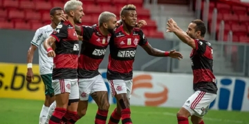 Jornal inglês escala Flamengo dos sonhos com David Luiz e comete gafe ao escalar time sem 4 titulares