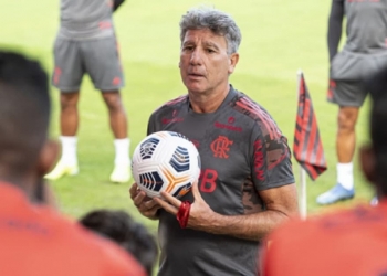 Titular de Renato Gaúcho sofre trauma às vésperas de decisão contra o Grêmio pela Copa do Brasil e causa preocupação nos torcedores do Flamengo