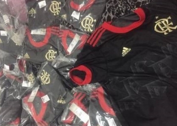 Polícia prende acusado de desviar uniformes do Flamengo antes de lançamento oficial