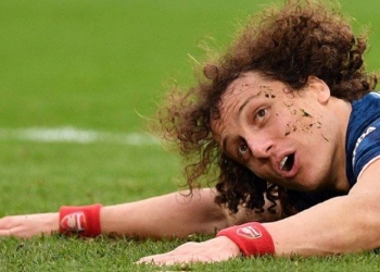 Flamengo chega a 11 jogadores com passagem pela Uefa Champions League com a chegada do zagueiro David Luiz