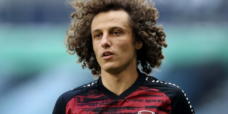 Flamengo e David Luiz se reúnem neste domingo para decidir contratação do zagueiro como reforço para 2021