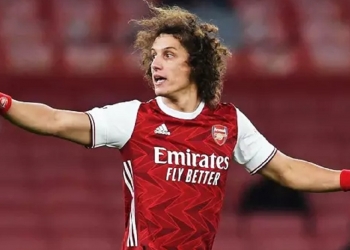 Atlético-MG e Corinthians entram na briga com o Flamengo pela contratação de David Luiz