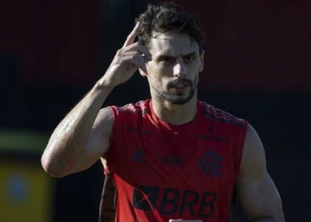 Chega ao fim a novela envolvendo Rodrigo Caio e o Flamengo; jogador passou por lesões e está fora dos gramados há semanas