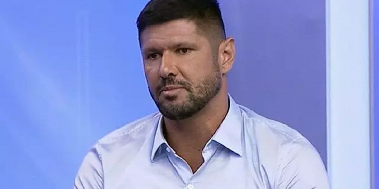 Fábio Luciano perde a paciência com novela envolvendo David Luiz: ‘Flamengo é muito maior que o Benfica’