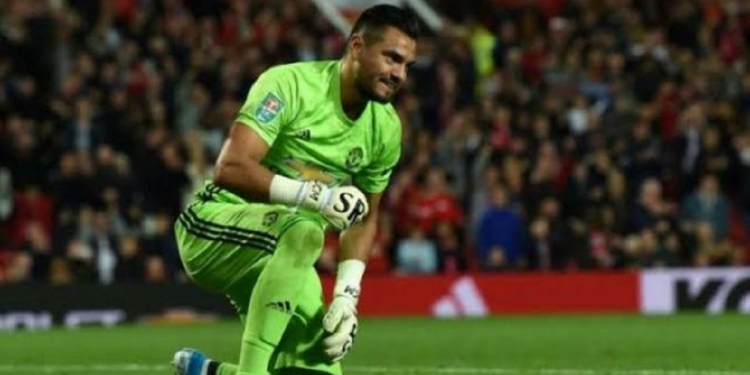 Flamengo apresenta proposta oficial por goleiro argentino e enfrenta concorrência do Boca Juniors